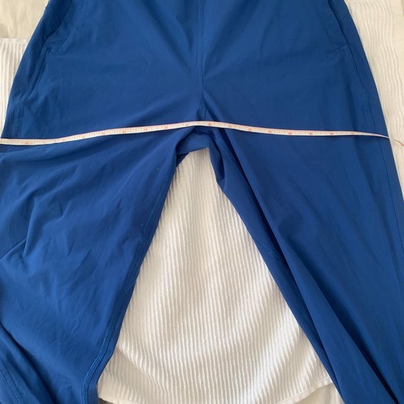 NWOT Lululemon Adapted State Jogger High Rise - Picture 15 of 16